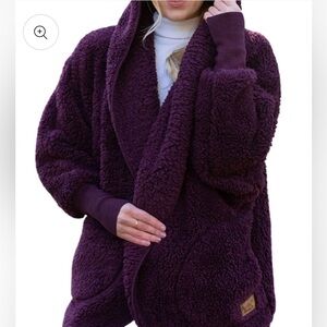 Nordic Beach Body Wrap OSFM Jacket Cardigan Purple Sherpa Cozy Casual